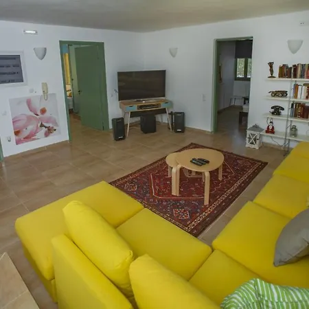 Mylokopi Villa Perachora